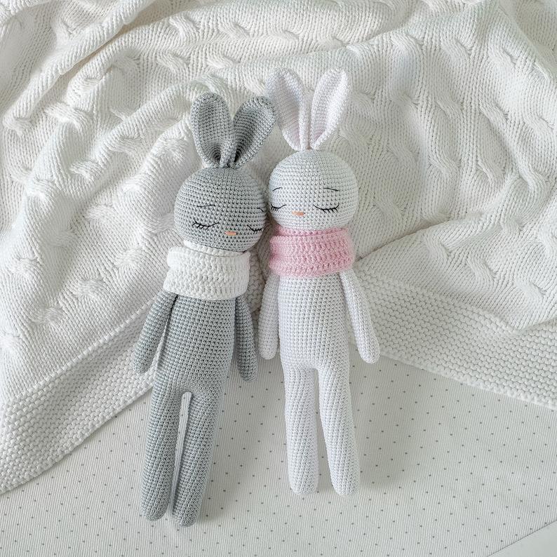 Muñeco de Apego El Conejo & La Luna Conejo Patas Largas