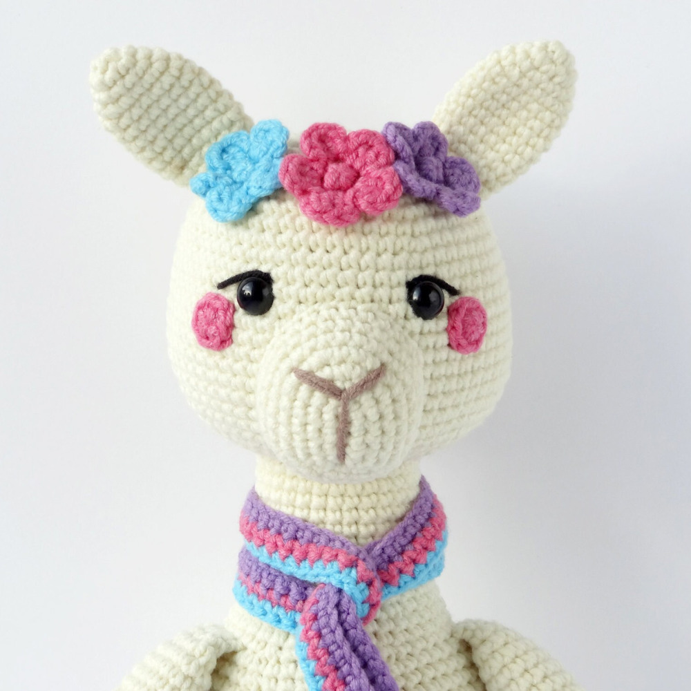 Muñeco de Apego El Conejo & La Luna Lola La Llama