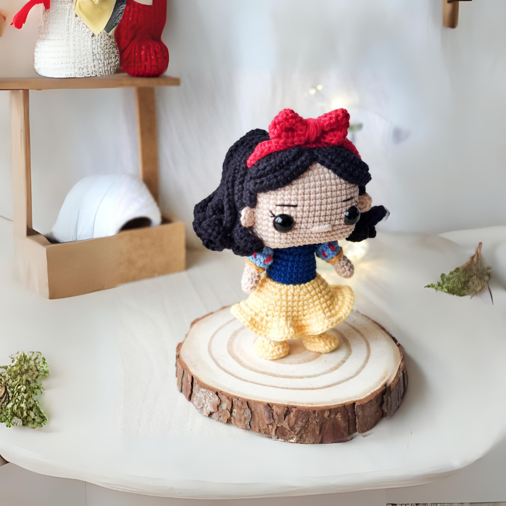 Muñeca de Apego El Conejo & La Luna Blancanieves