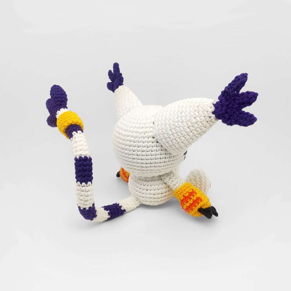 Muñeco de  Apego El Conejo & La Luna Gatomon (Tailmon) Digimon