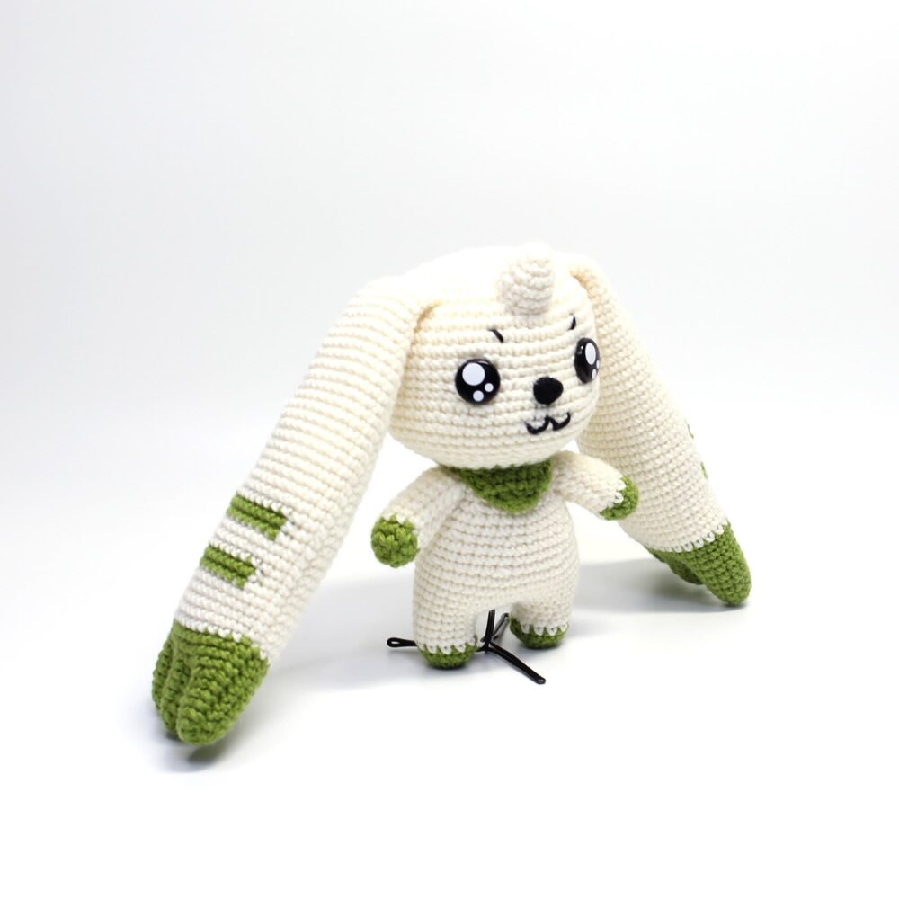 Muñeco de Apego El Conejo & La Luna Terriermon Digimon