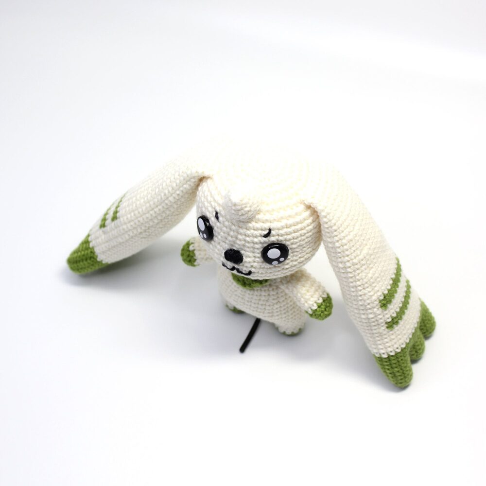 Muñeco de Apego El Conejo & La Luna Terriermon Digimon