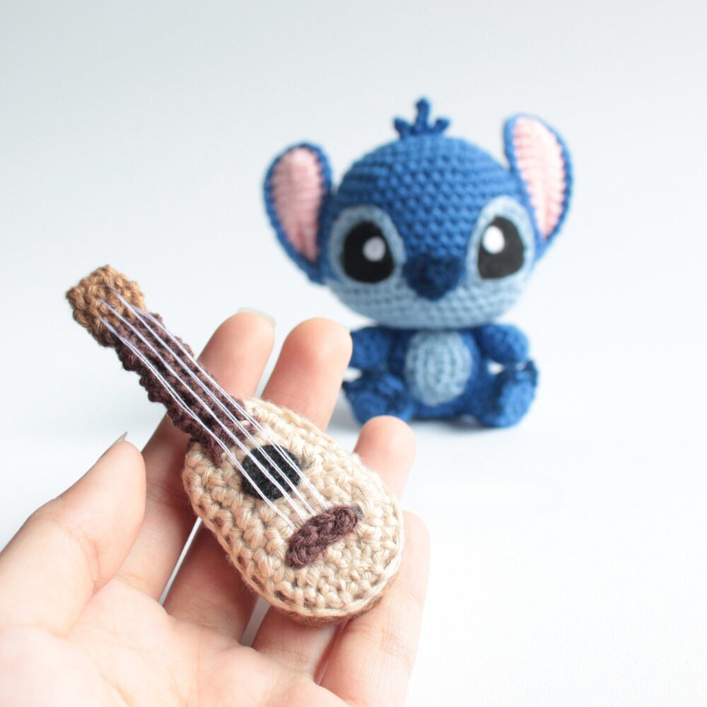 Muñeco de Apego El Conejo & La Luna Stitch M01