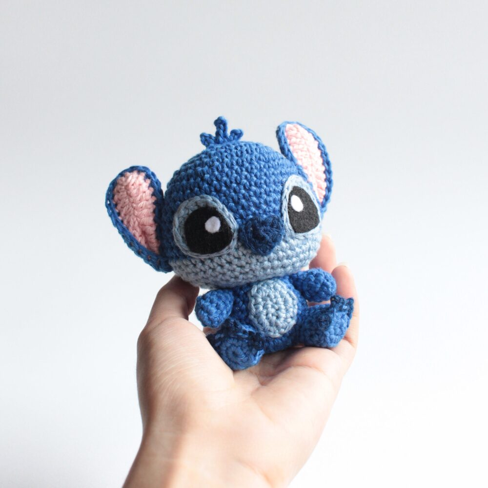 Muñeco de Apego El Conejo & La Luna Stitch M01