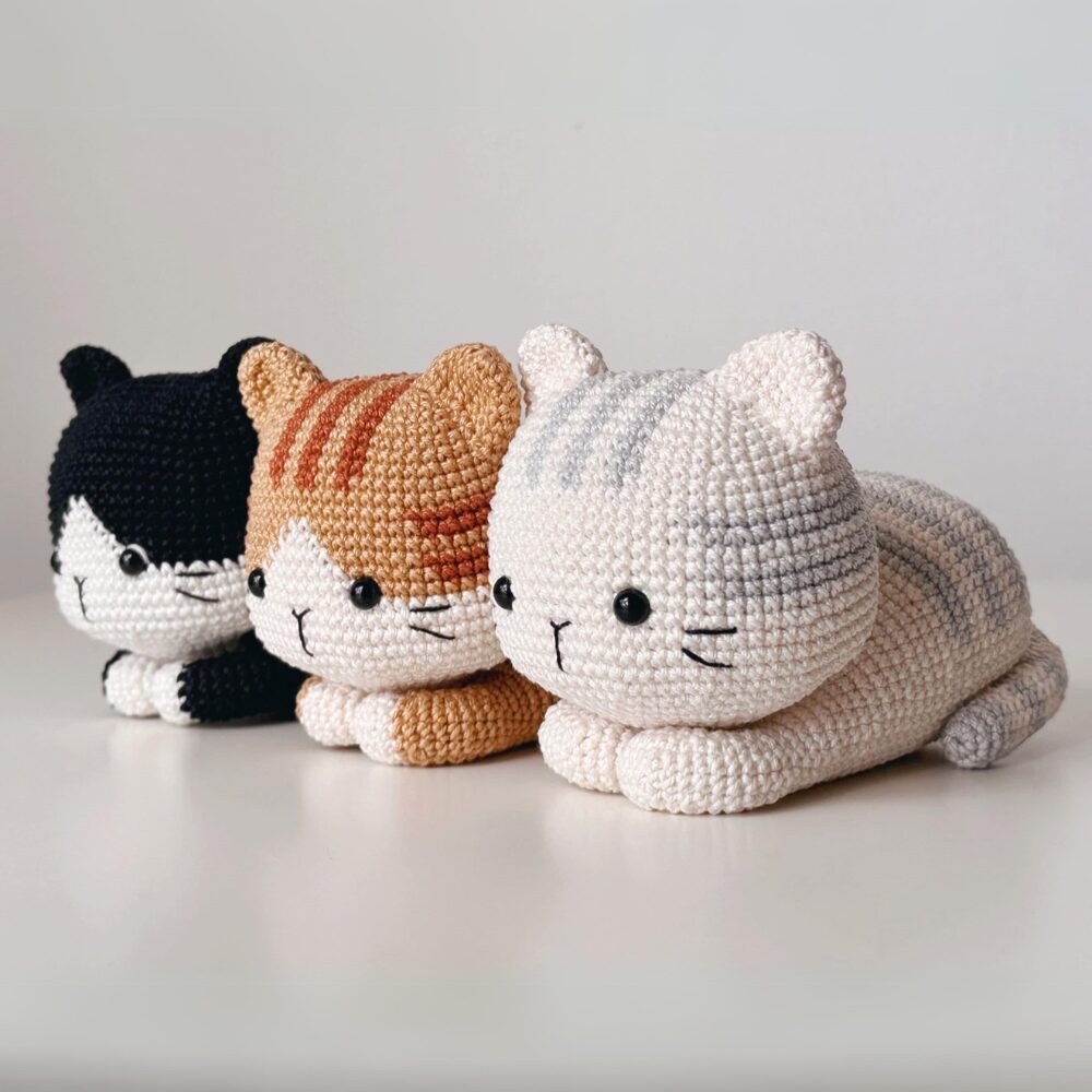 Muñeco de Apego El Conejo & La Luna Cat in Basket