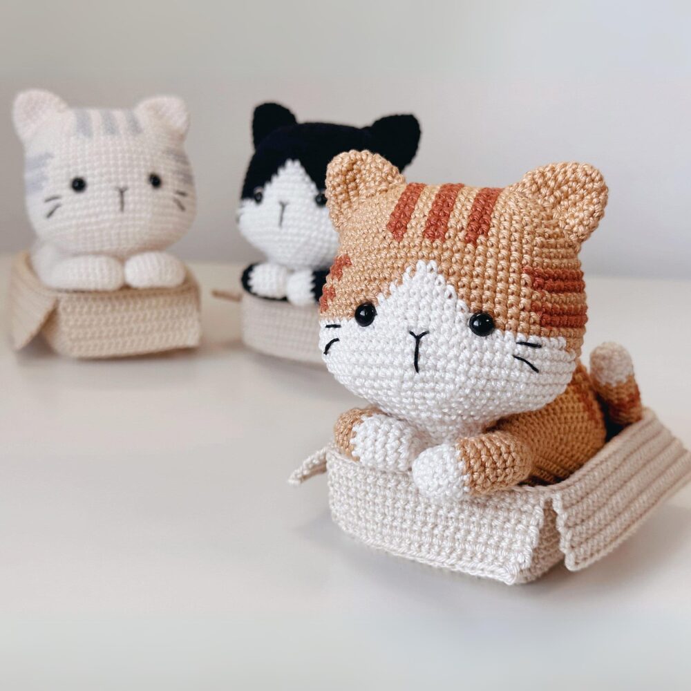 Muñeco de Apego El Conejo & La Luna Cat in Basket