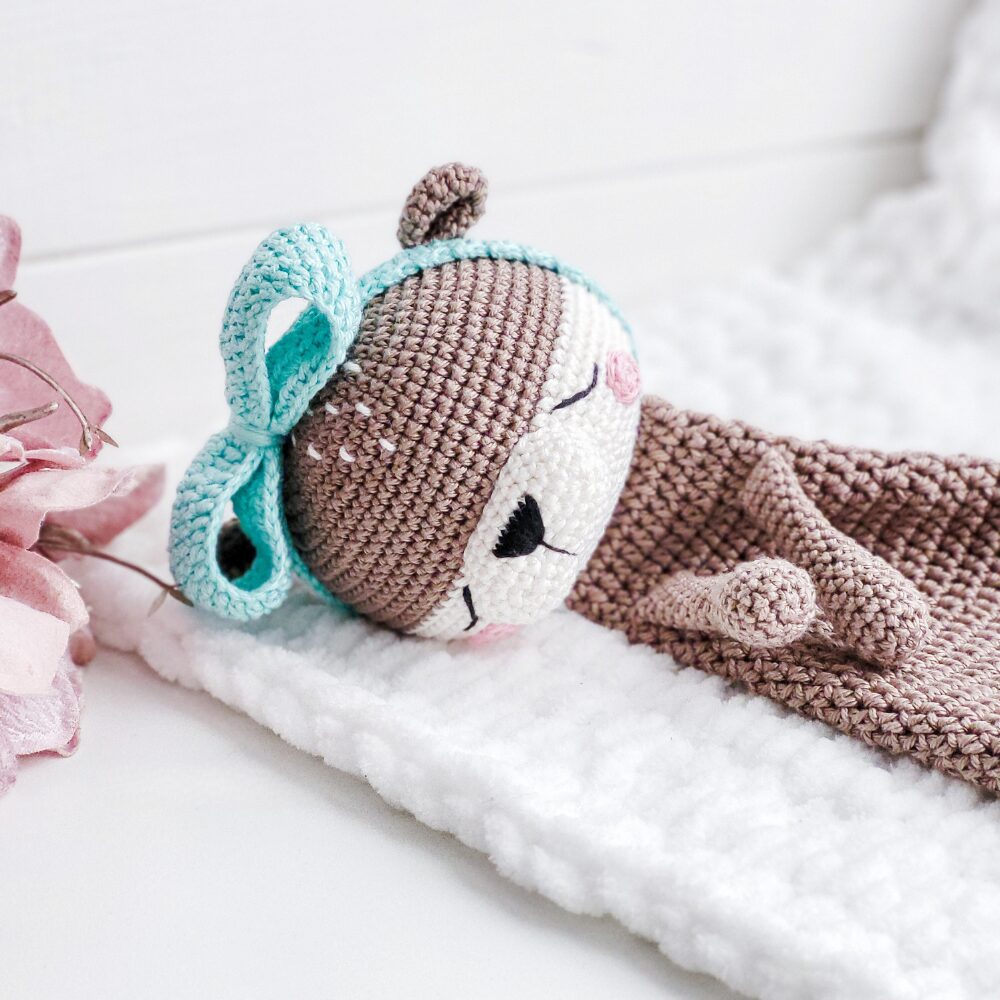 Manta de Apego El Conejo & La Luna Otto La Nutria