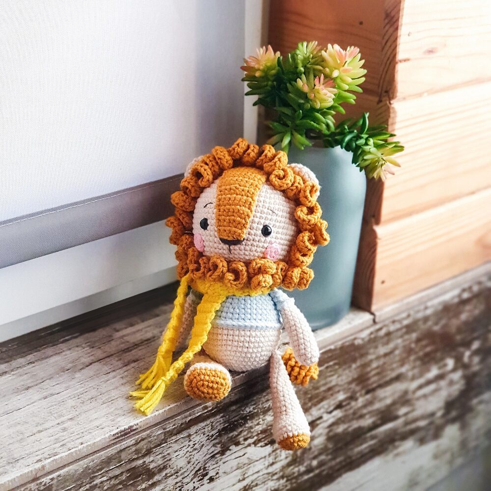 Muñeco de Apego El Conejo & La Luna Tobías The Lion