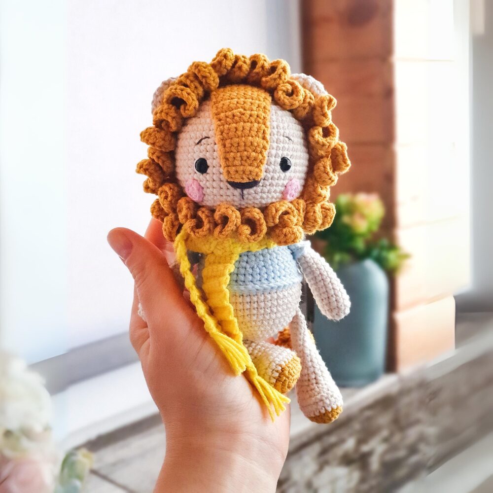 Muñeco de Apego El Conejo & La Luna Tobías The Lion