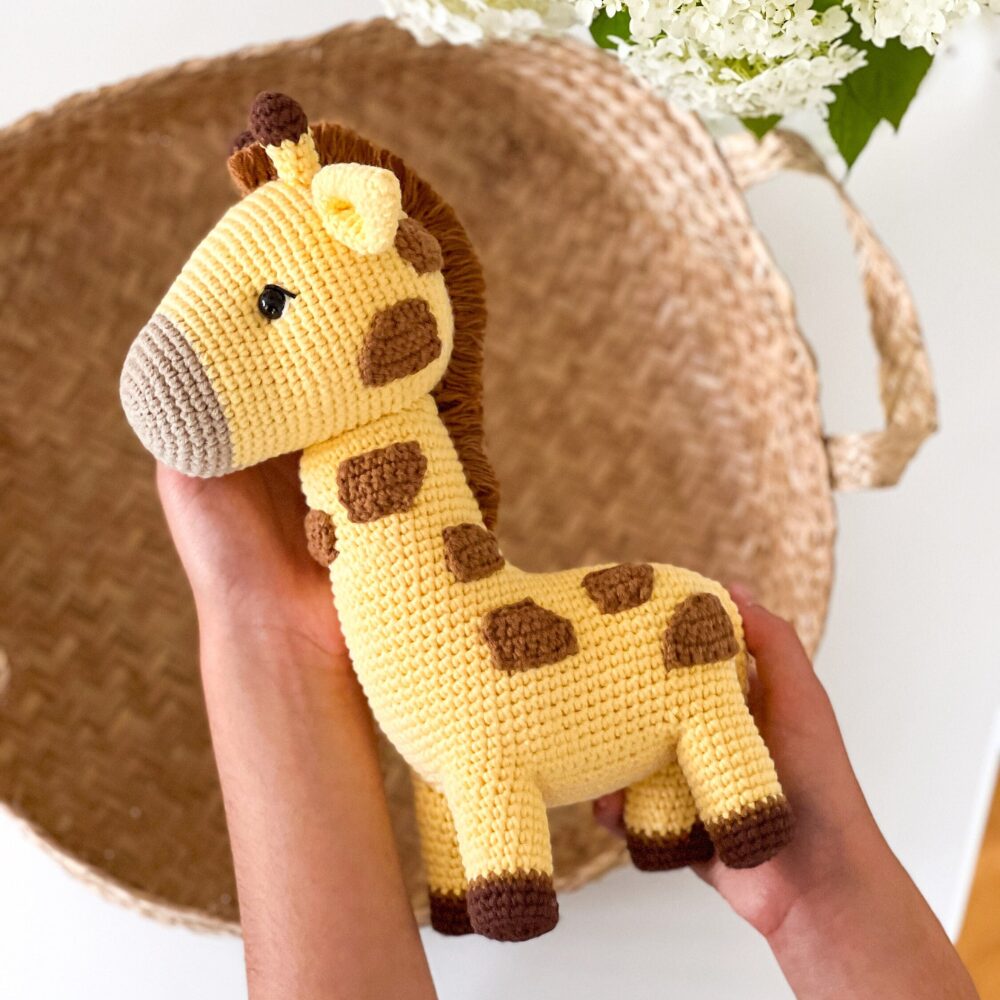 Muñeco de Apego El Conejo & La Luna Kenya The Giraffe