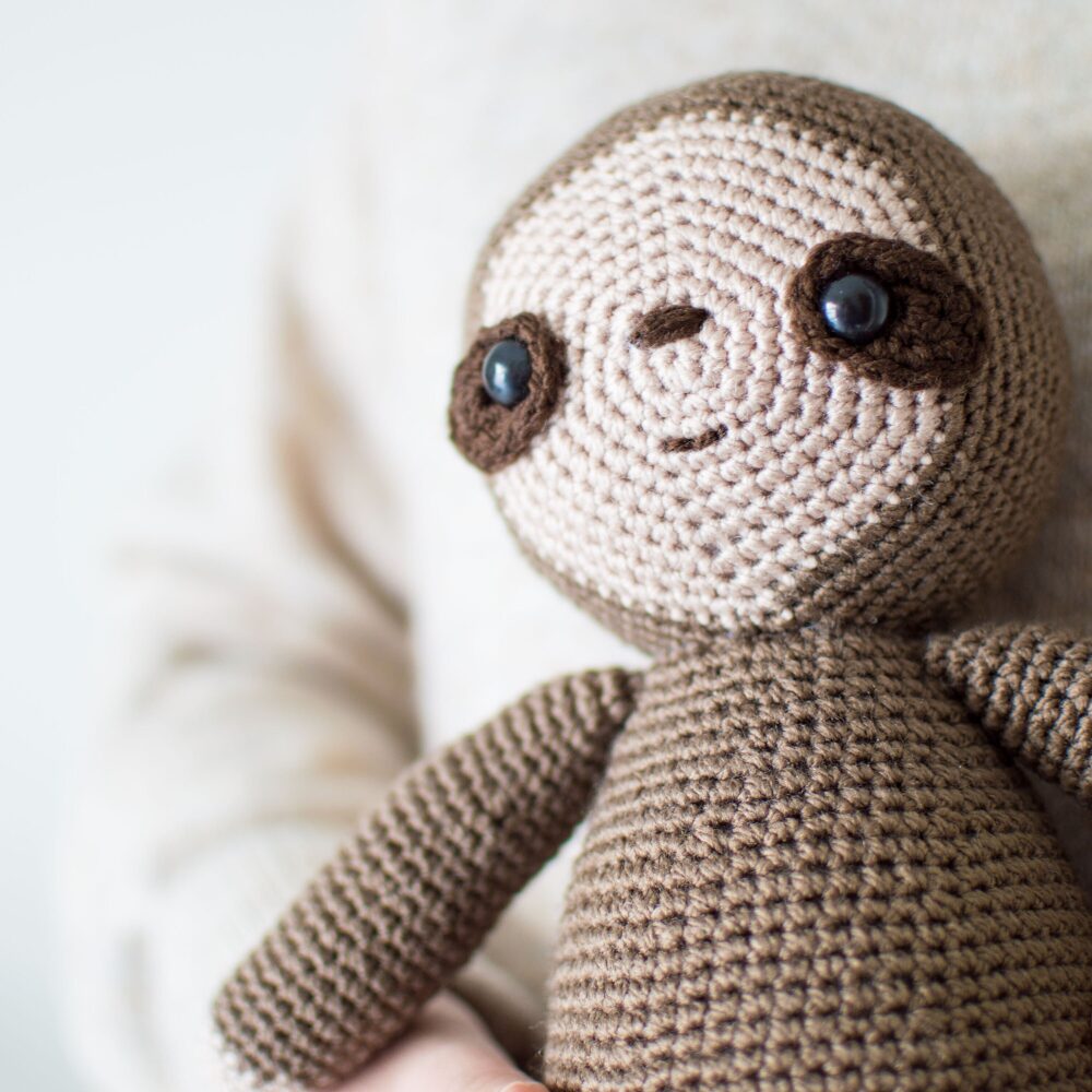 Muñeco de Apego El Conejo & La Luna Coco El Perezoso