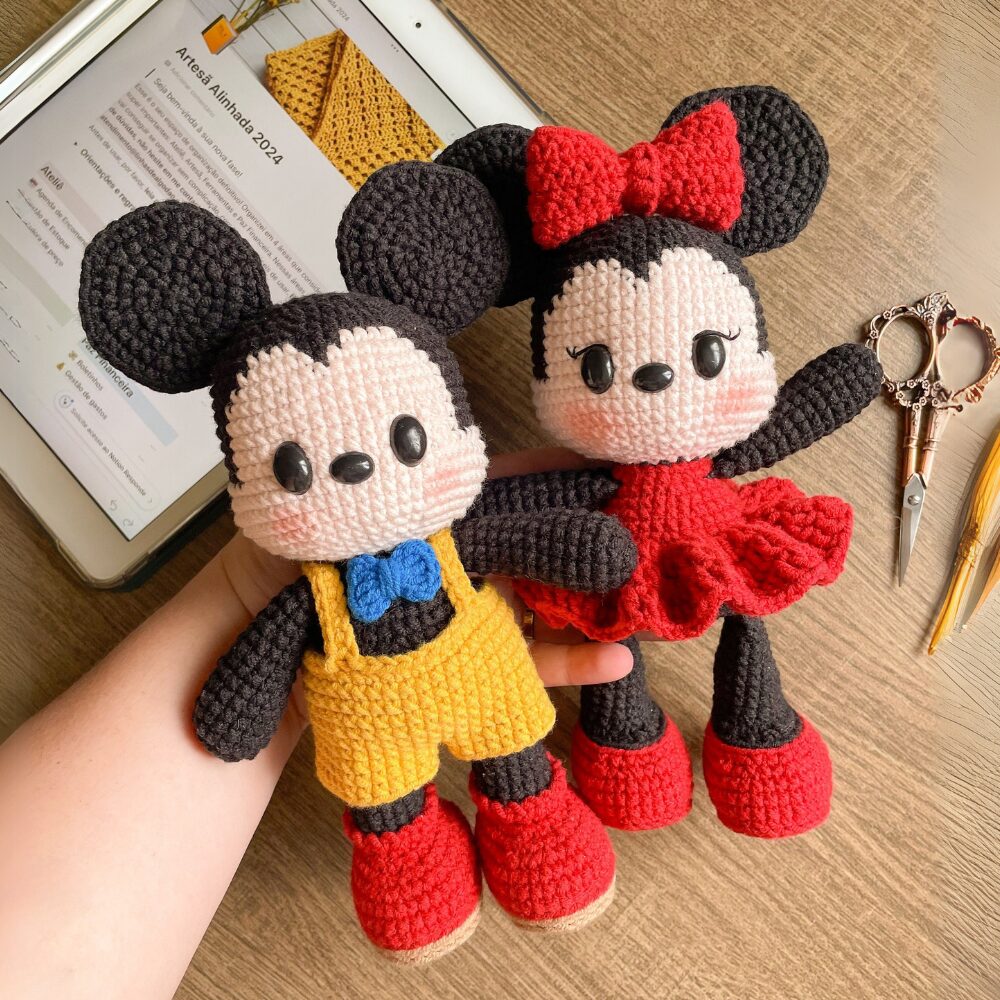 Muñeco de Apego El Conejo & La Luna Mickey M01