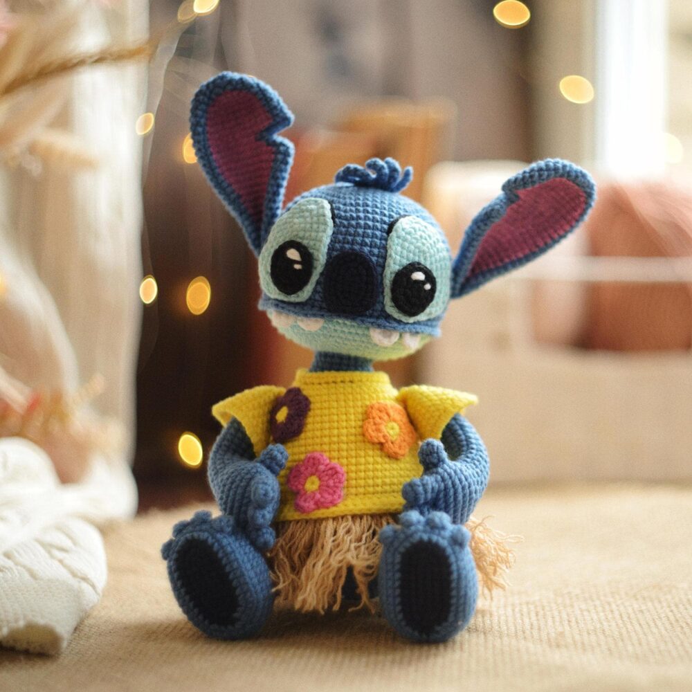 Muñeco de  Apego El Conejo & La Luna Stitch M03