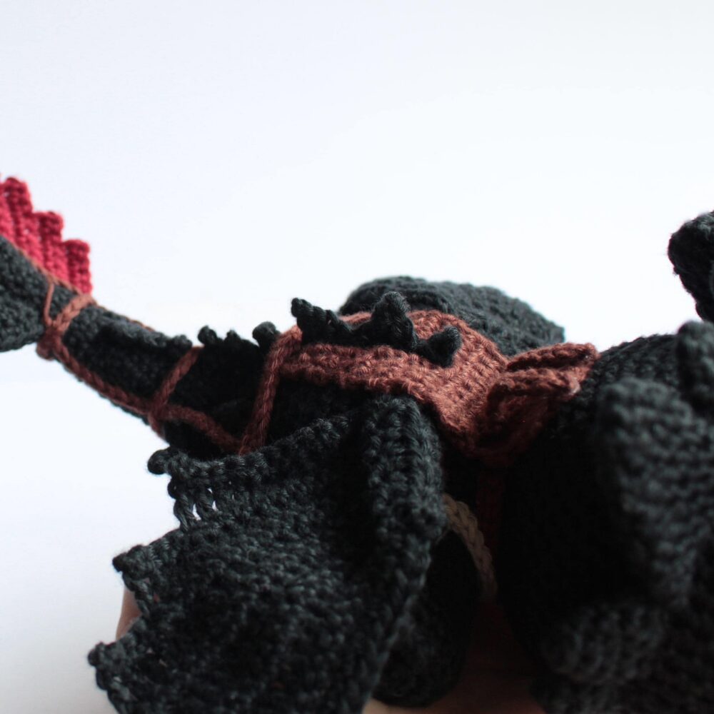 Muñeco de Apego El Conejo & La Luna Furia Nocturna M02