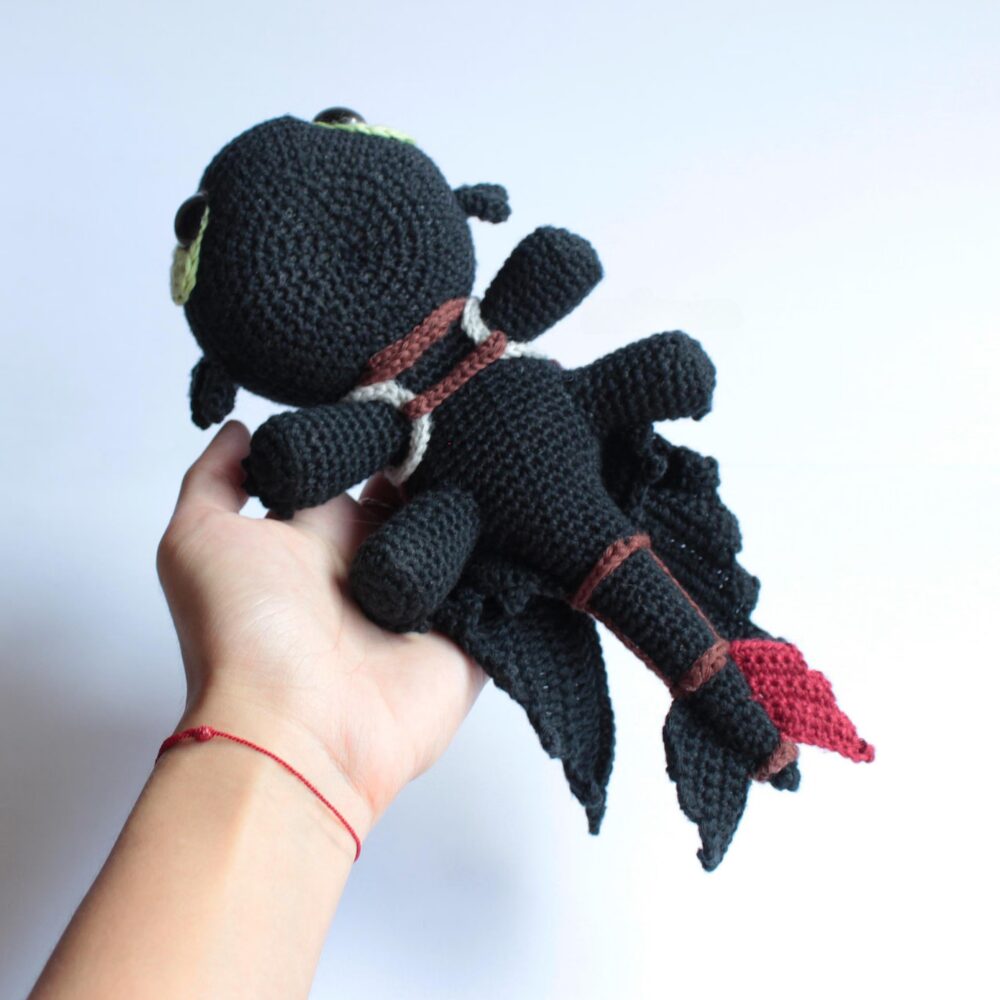 Muñeco de Apego El Conejo & La Luna Furia Nocturna M02