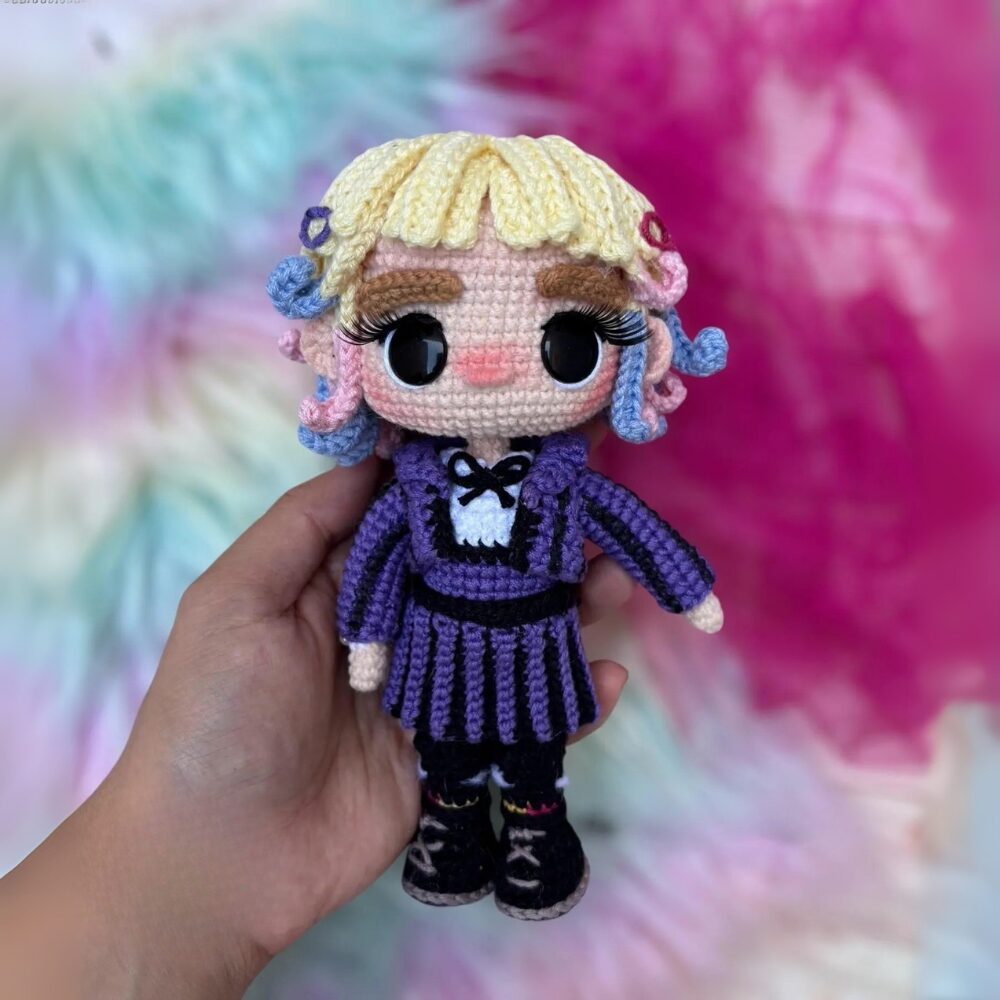 Muñeco de Apego El Conejo & La Luna Conejo Set  Merlina, Enid, Pericles, Agnes & Dedos